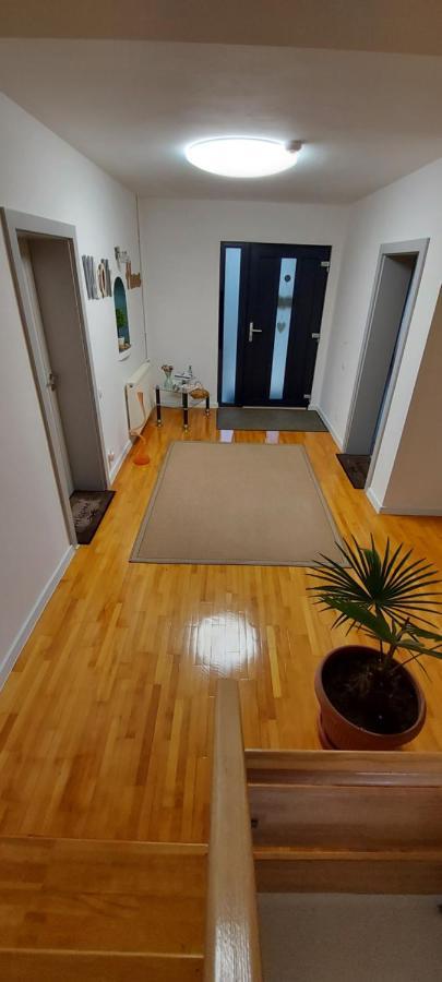 Casa Bita Apartment ซีบิว ภายนอก รูปภาพ