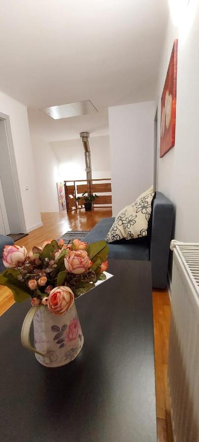 Casa Bita Apartment ซีบิว ภายนอก รูปภาพ